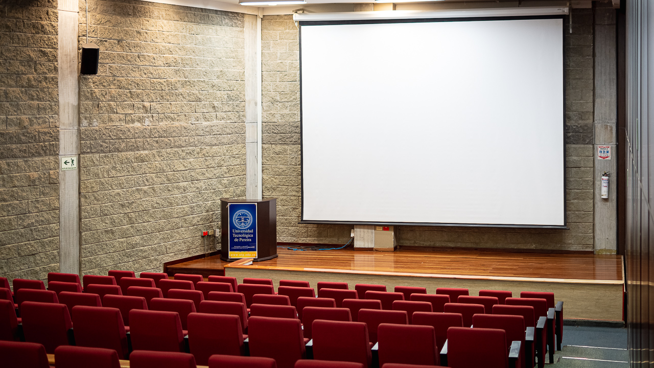 Sala Magistral 1 Bloque Y Portrait